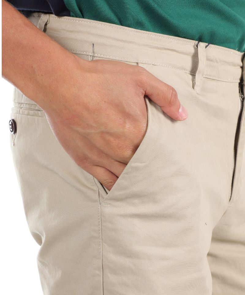 104693774-Short-chino-Gents-beige-solido-para-hombre