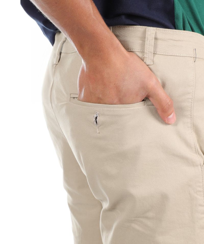 104693774-Short-chino-Gents-beige-solido-para-hombre