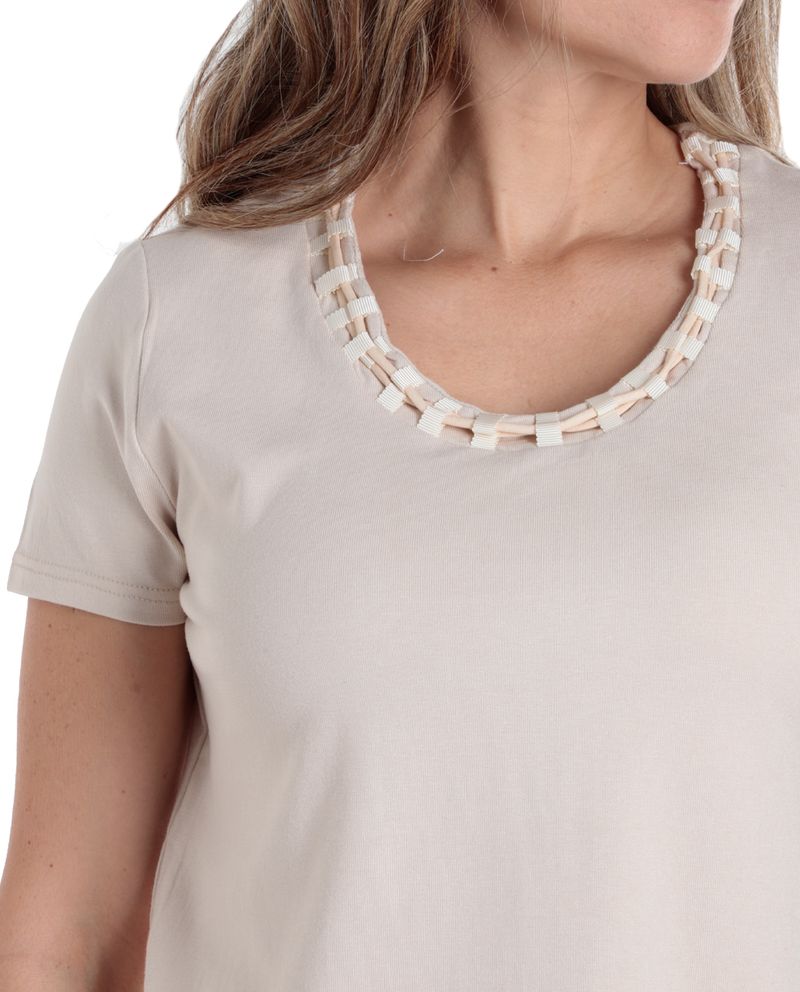 104794236-Blusa-Nicolle-casual-beige-manga-corta-para-mujer