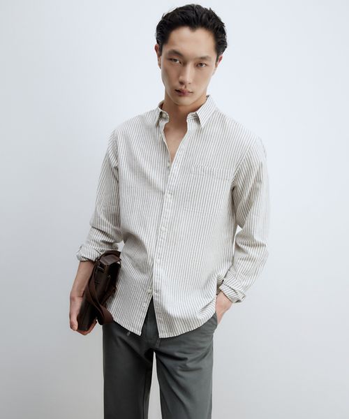 Camisa casual Sfera verde sage rayada para hombre