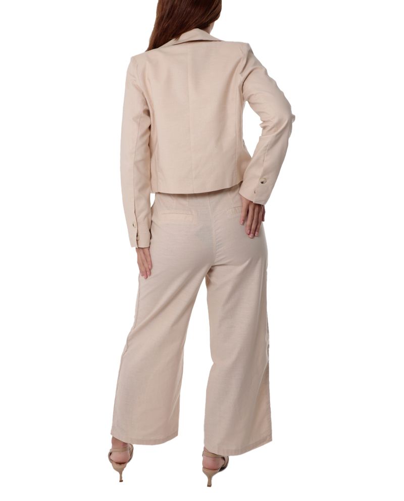 104780224-Chaqueta-Unexpected-beige-mangas-largas-para-mujer