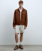 104896734-Short-chino-Sfera-regular-fit-beige-solido-para-hombre-