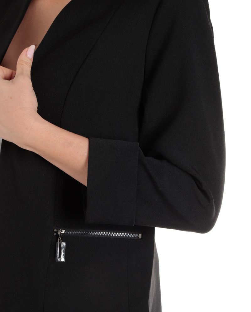 104804683-Chaqueta-Kasper-Separates-formal-negra-manga-3-4-para-mujer