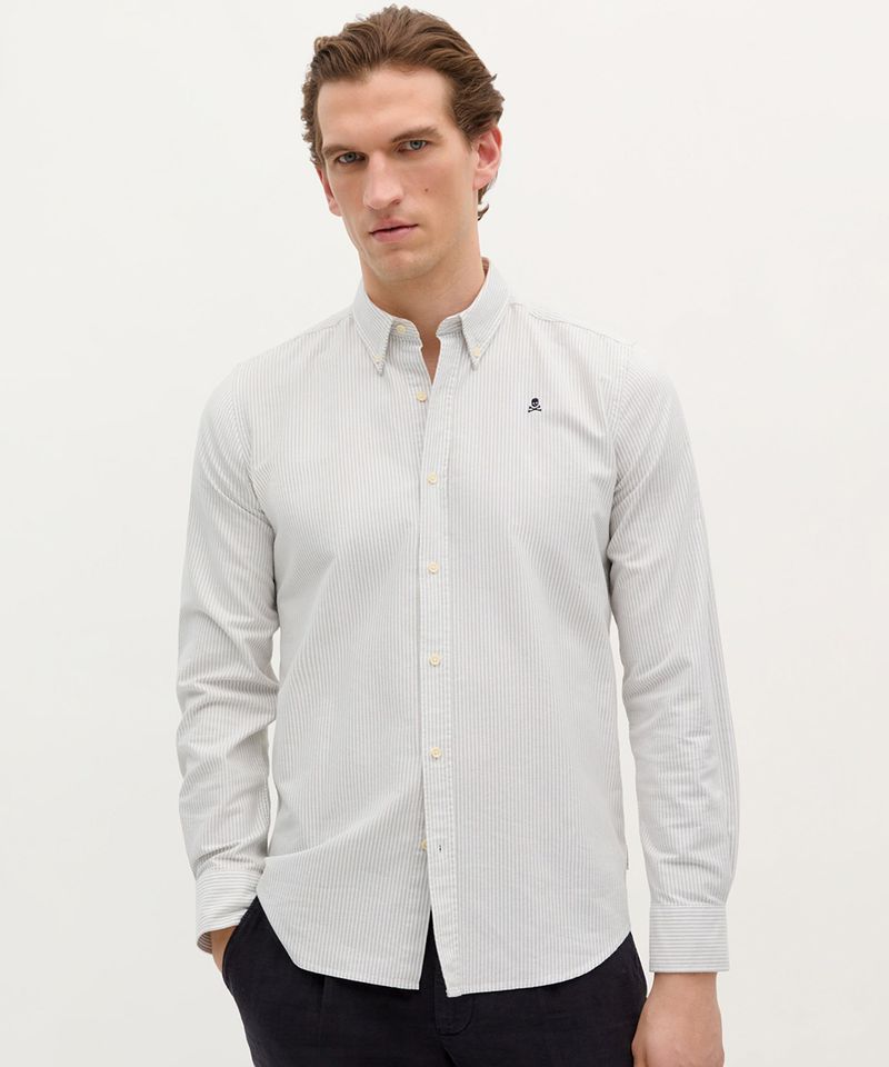 104926249-Camisa-oxford-regular-fit-Scalpers-beige-rayada-para-hombre