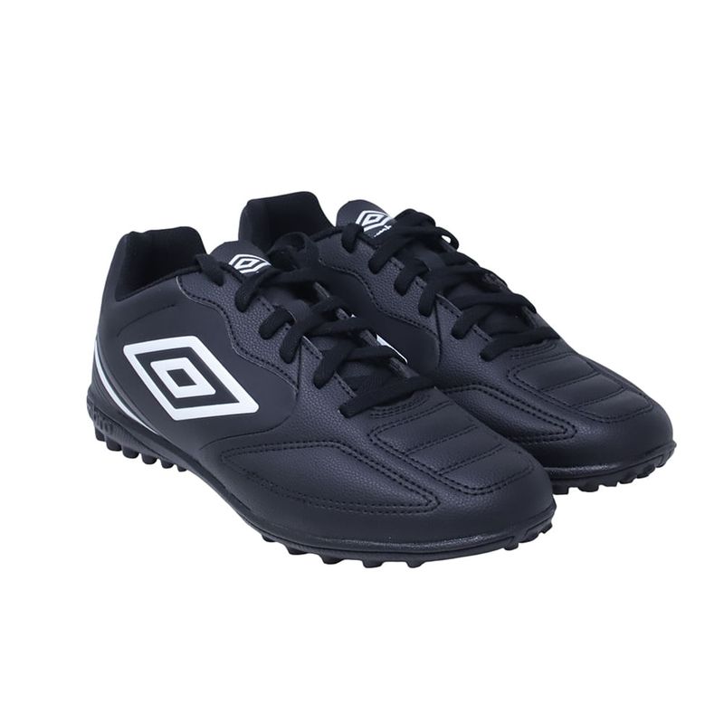 104884230---Zapatilla-deportiva-Umbro-Classico-XIII-LT-TF-color-negro-para-hombre