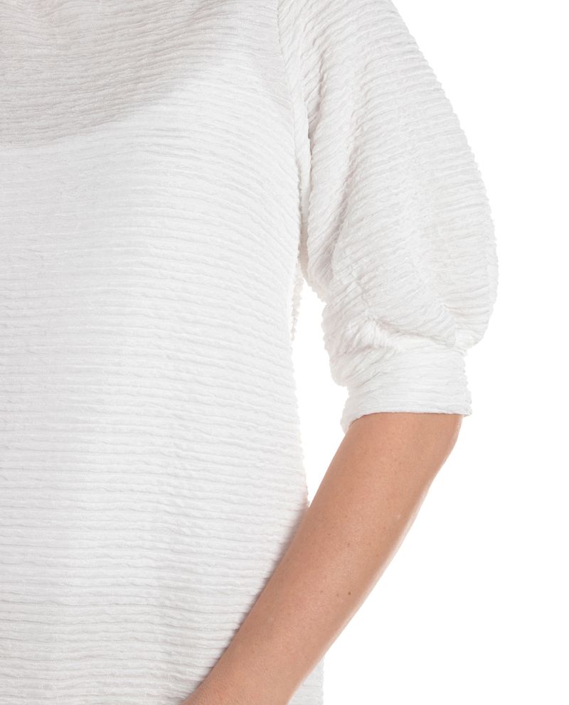 104779433-Blusa-Nicolle-casual-blanca-manga-3-4-para-mujer