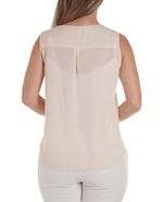 104894155-Blusa-Sabrina-formal-beige-sin-mangas-para-mujer