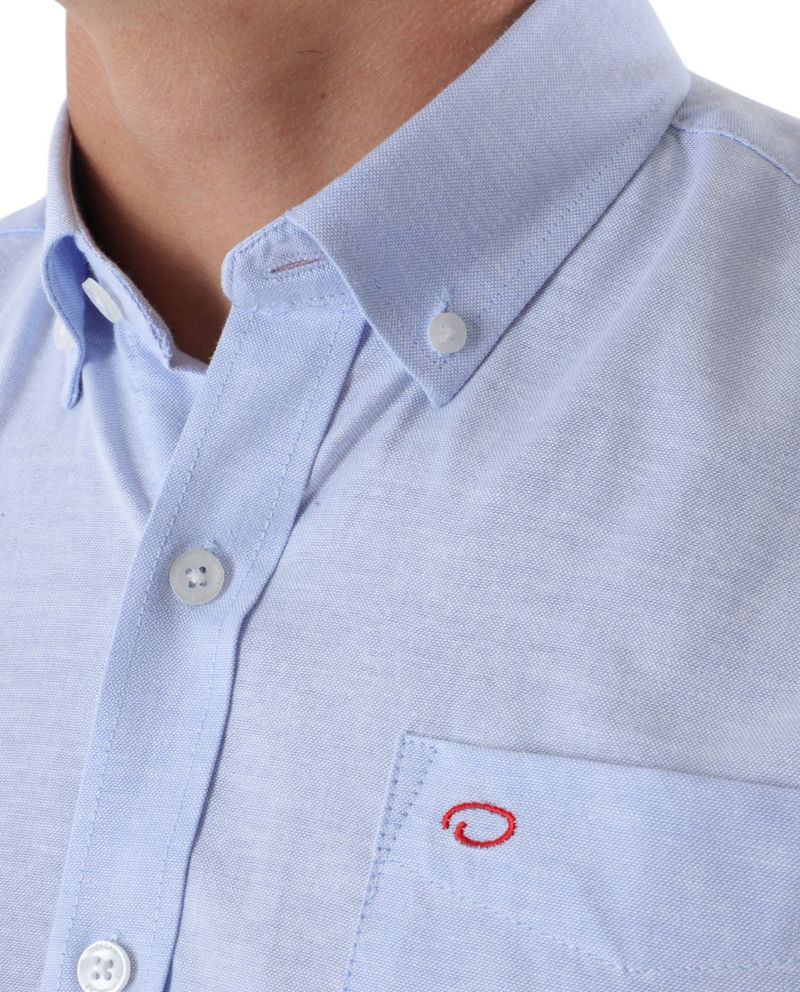 104880542-Camisa-casual-Oscar-de-la-Renta-classic-fit-celeste-heather-para-hombre