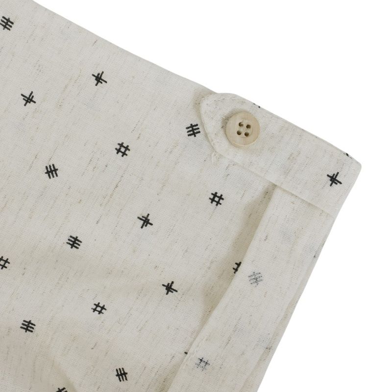 104704189-Camisa-amarilla-con-estampado-para-niño