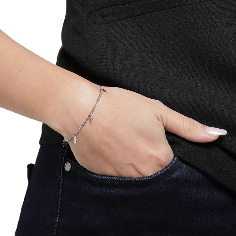 104890296---Pulsera-de-plata-plateada-con-dijes-de-estrella-para-mujer