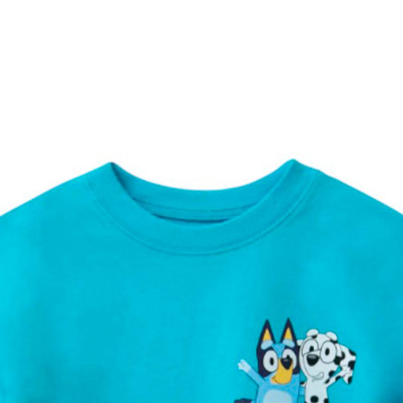 104886486-Camiseta-negra-con-estampado-para-niño