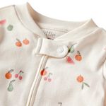 104893256-Pijama-beige-con-estampado-para-bebe-niña