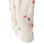 104893256-Pijama-beige-con-estampado-para-bebe-niña