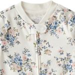 104893260-Pijama-blanca-con-estampado-para-bebe-niña