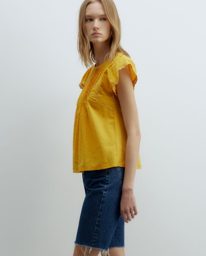 104873420-Blusa-Sfera-casual-amarilla-manga-corta-para-mujer