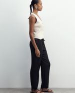 104873305-Pantalon-Sfera-pull-on-negro-de-cintura-alta-para-mujer