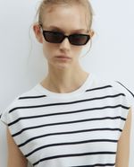 104873381-Blusa-Sfera-casual-rayada-manga-corta-para-mujer