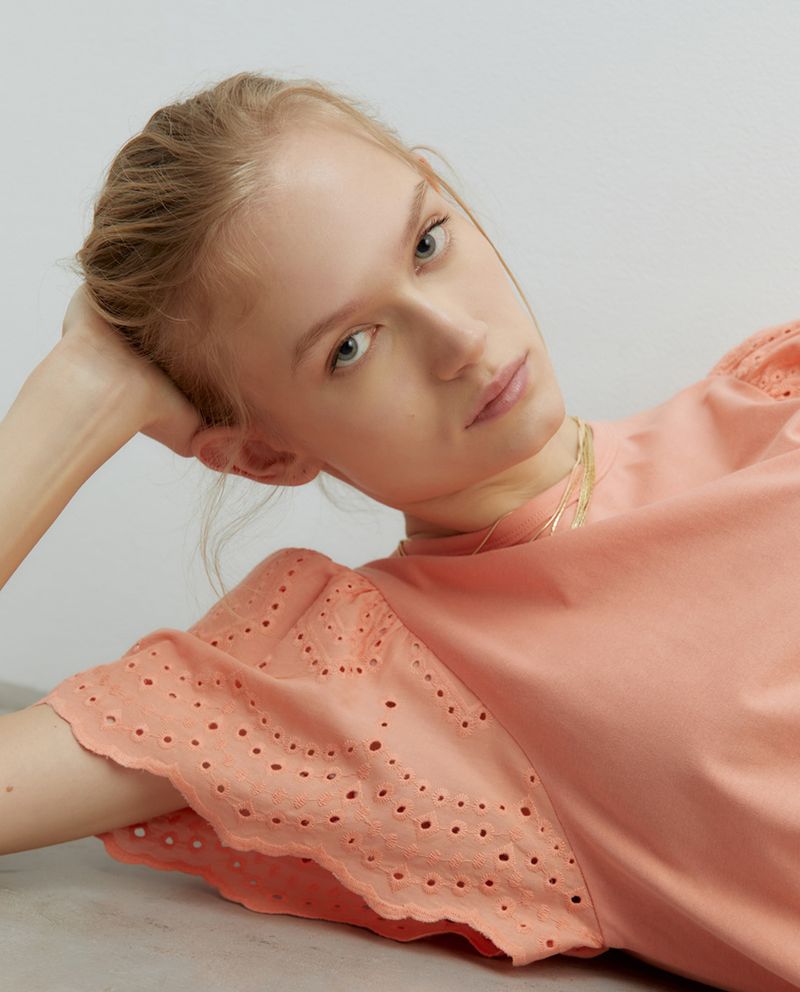 104873440-Blusa-Sfera-casual-anaranjada-manga-corta-para-mujer
