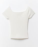 104873568-Blusa-Sfera-sweatshirt-blanca-manga-corta-para-mujer