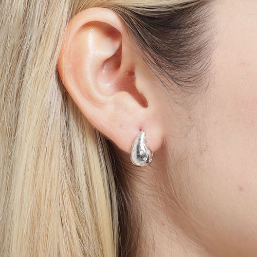 Aretes de gota de plata para mujer