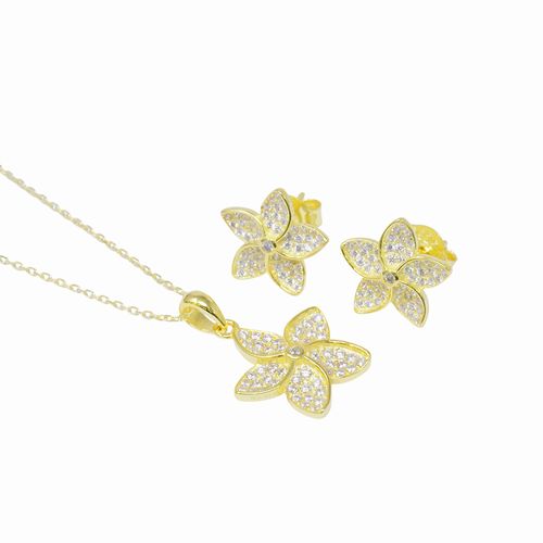 Set de aretes y cadena con dije de plata con baño de oro para mujer