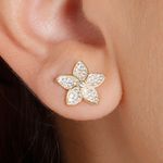 104890143---Set-de-aretes-y-cadena-con-dije-de-plata-con-baño-de-oro-para-mujer