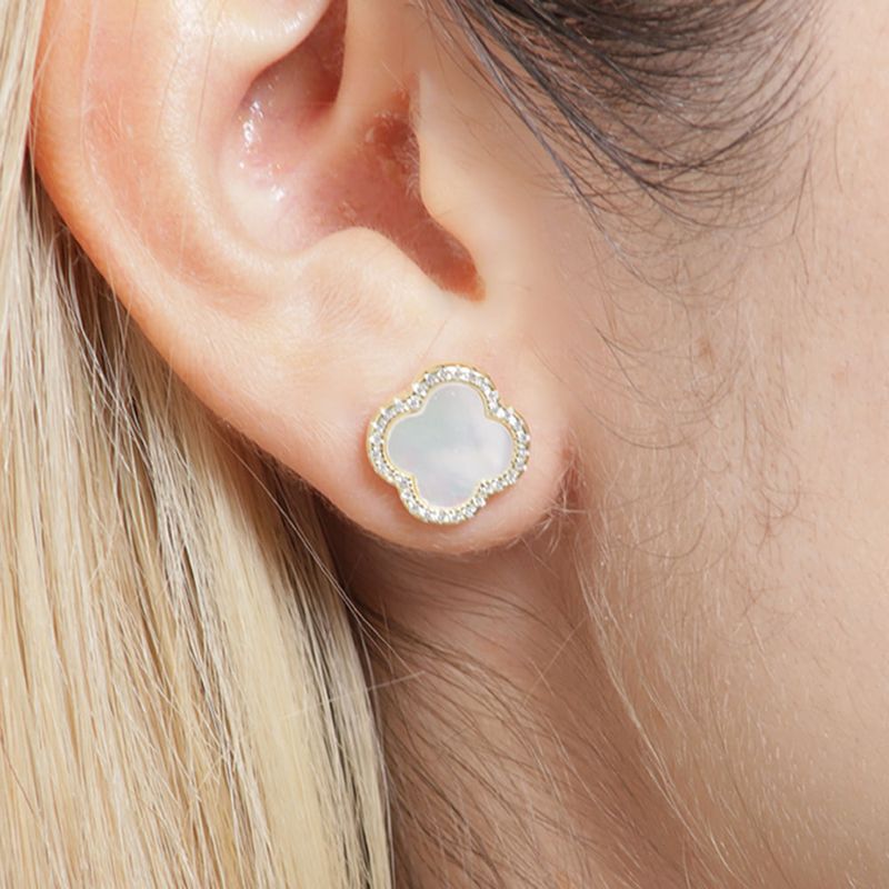 104890124-Aretes-de-trebol-de-plata-en-baño-de-oro-para-mujer