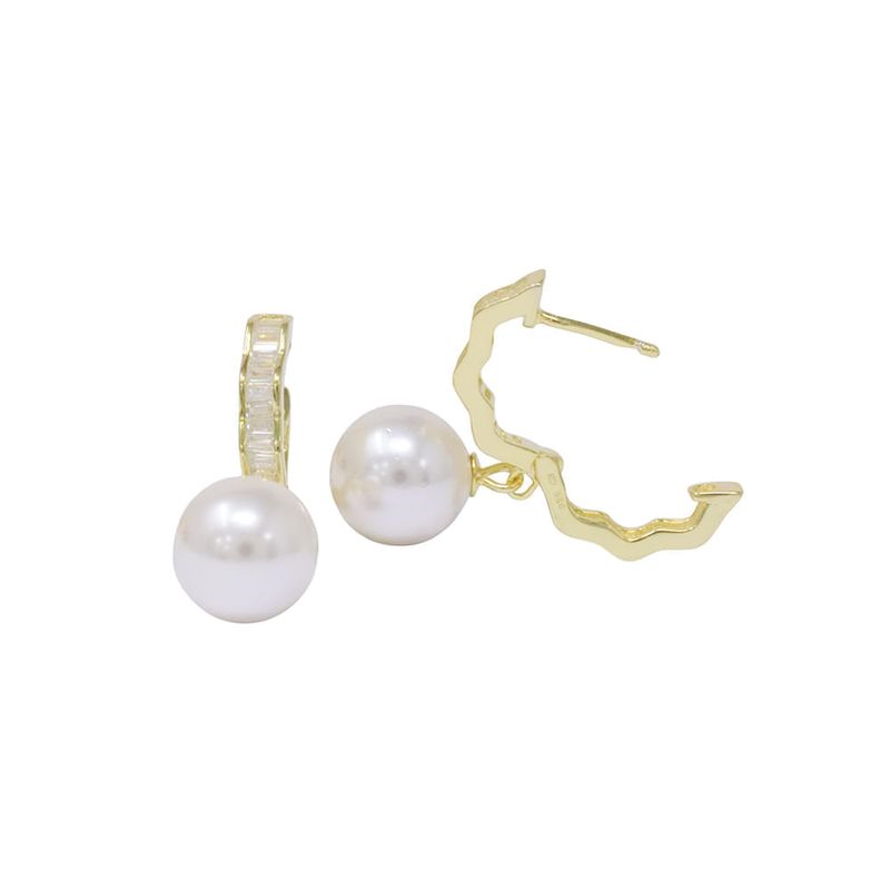 104853030-Aretes-largos-con-perla-de-plata-con-baño-de-oro-para-mujer