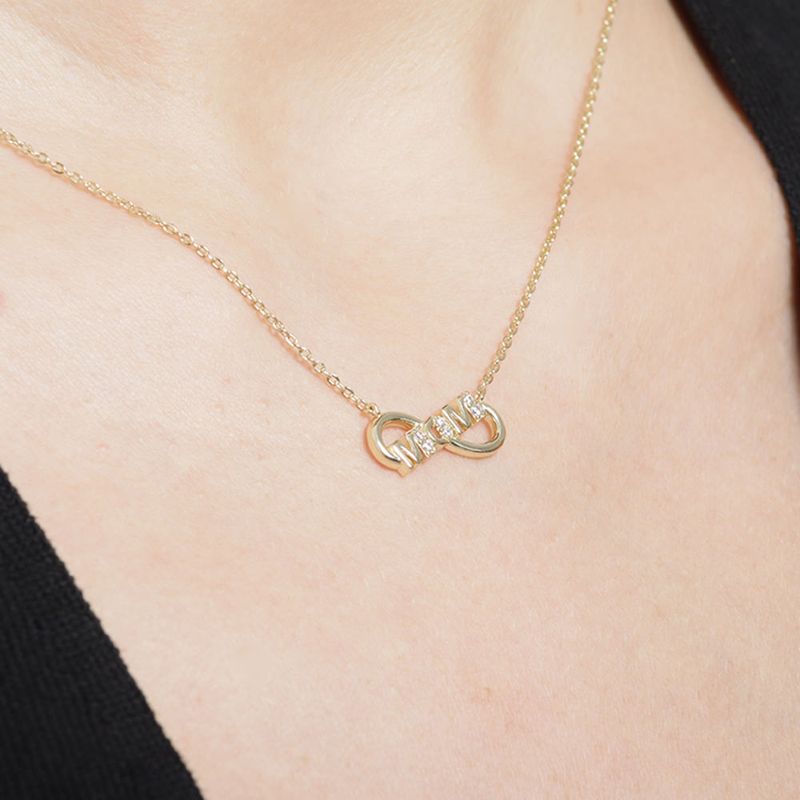 104890114-Collar-con-dije--MOM--de-plata-con-baño-de-oro-para-mujer