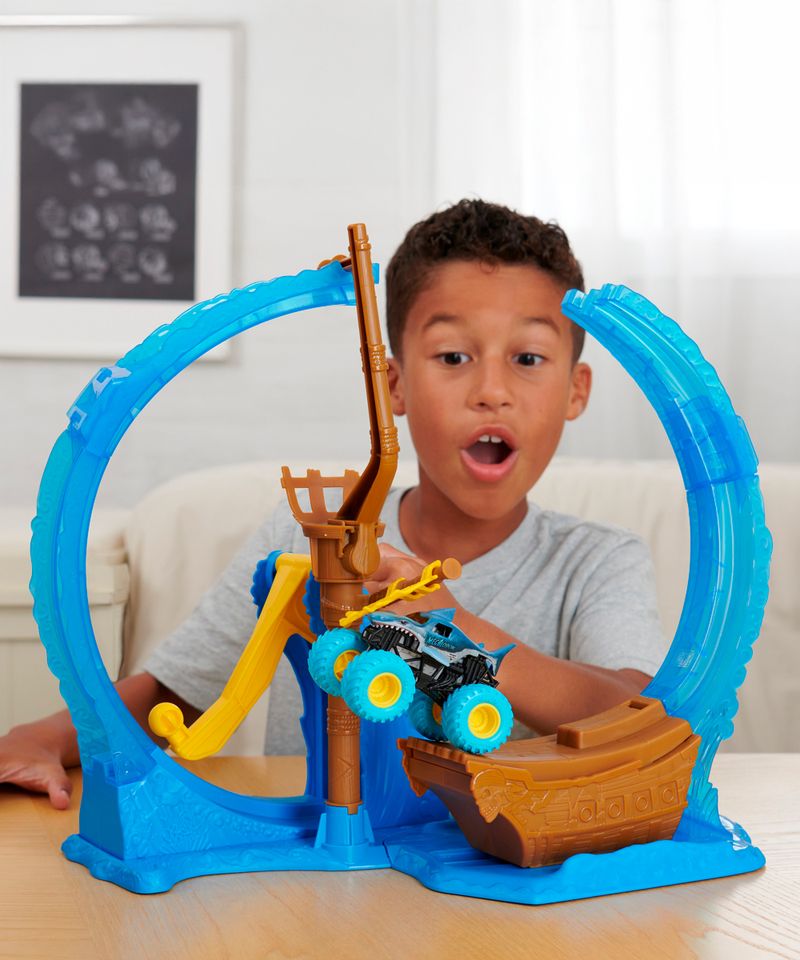 104918016-Monster-Jam-Set-Pista-de-Vehiculo-Monstruo-Loop-Fatal-Incluye-Mini-Vehiculo