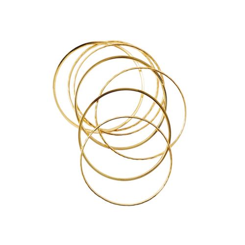 Set de pulseras doradas para mujer