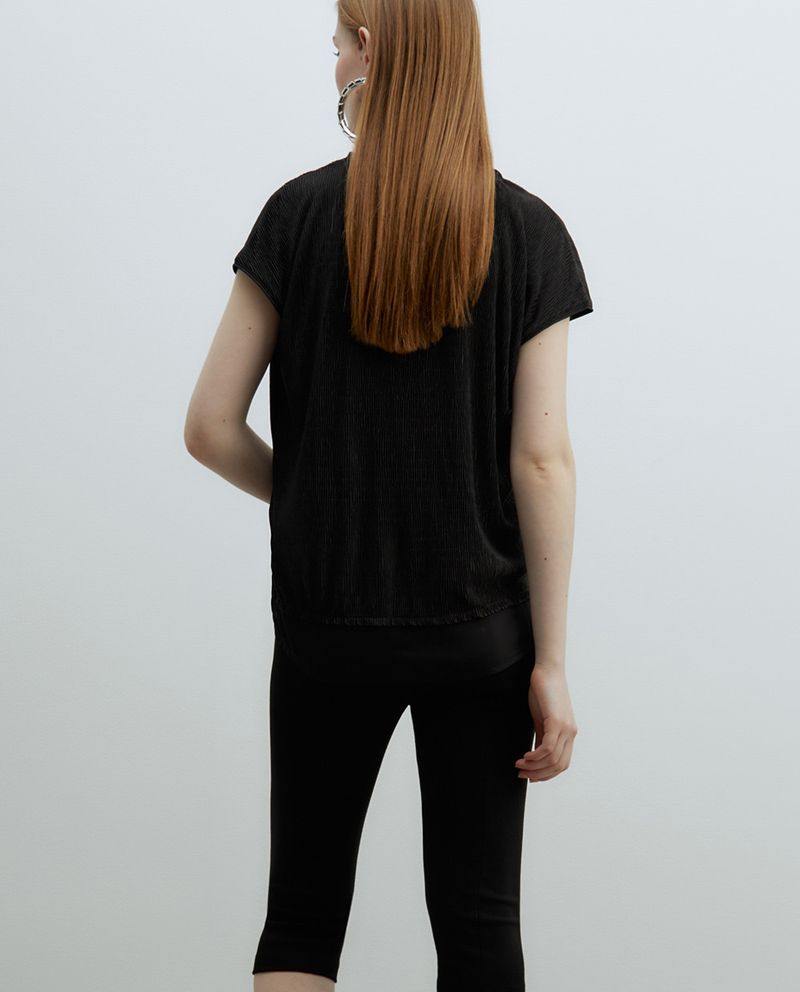 104873664-Blusa-Sfera-casual-negra-manga-corta-para-mujer