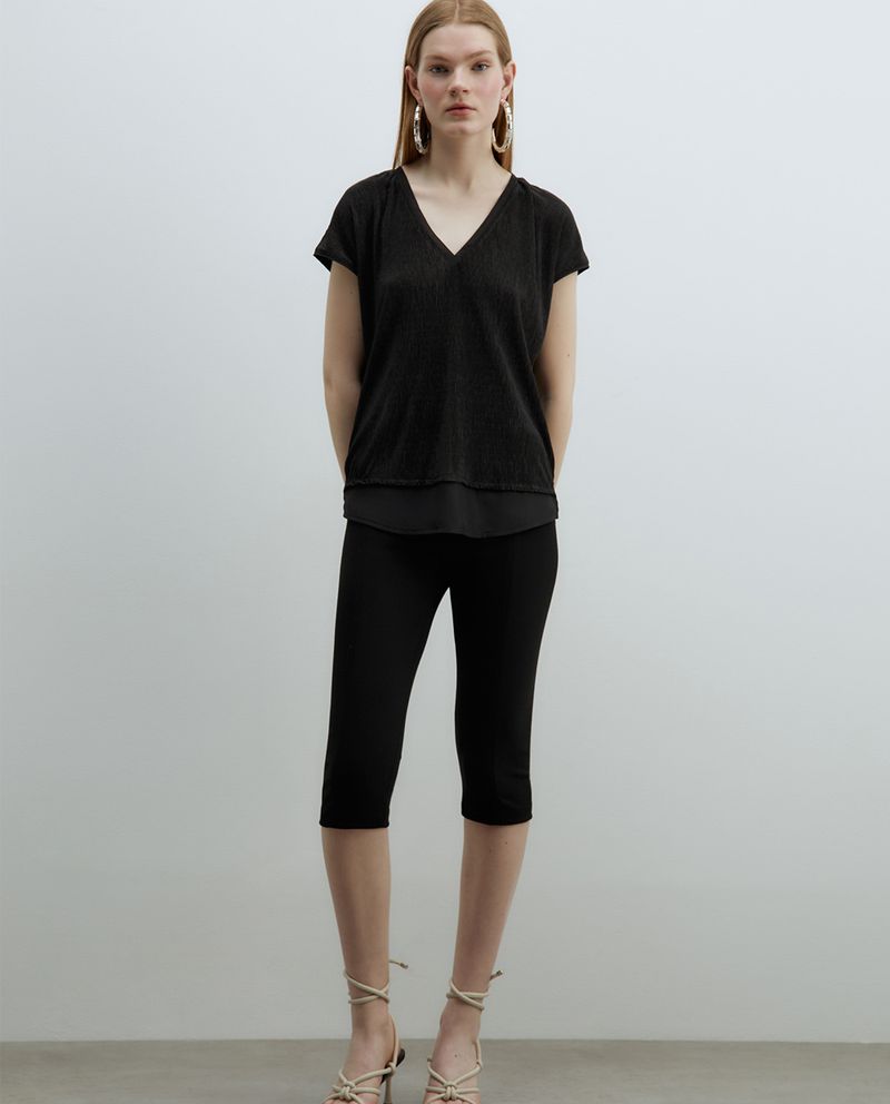 104873664-Blusa-Sfera-casual-negra-manga-corta-para-mujer