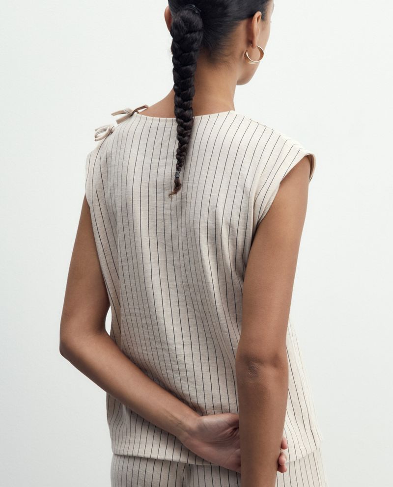 104873696-Blusa-Sfera-casual-rayada-manga-corta-para-mujer