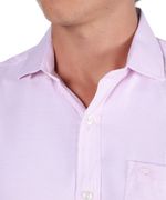104681993-Camisa-classic-fit-Oscar-de-la-Renta-rosada-con-textura-para-hombre