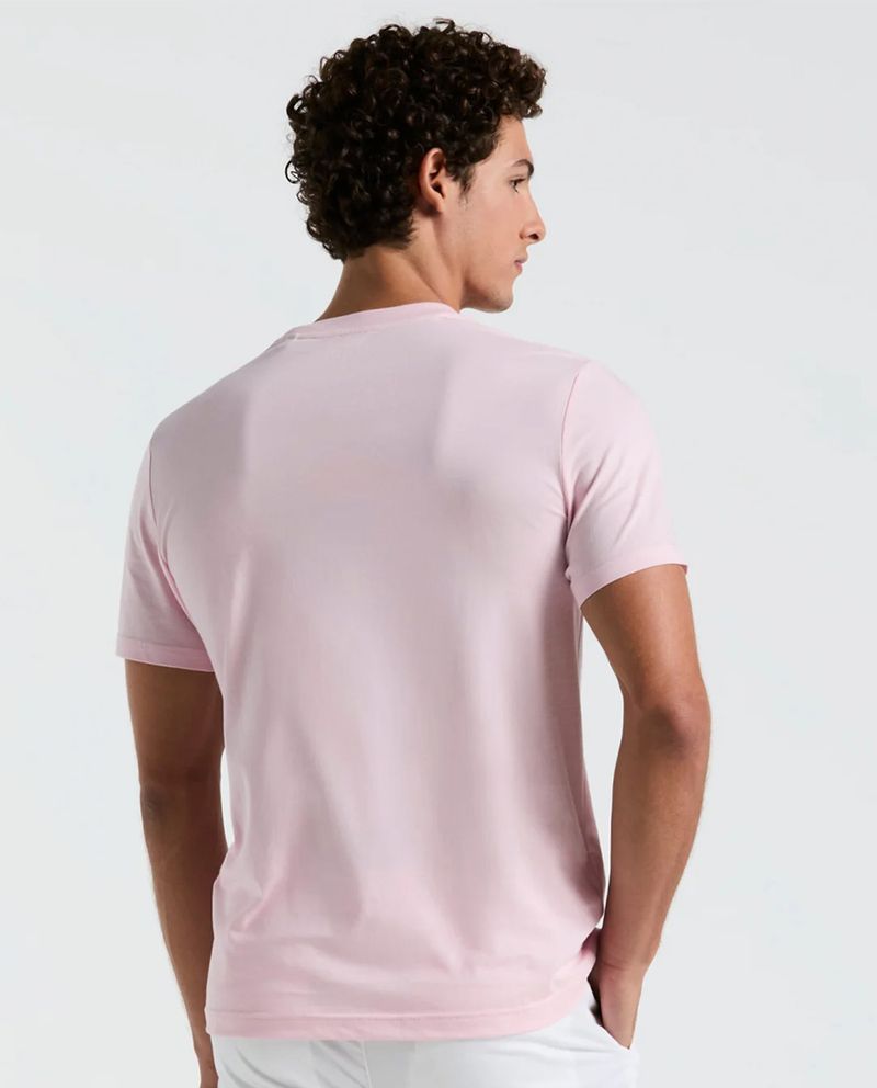 104929911-Camiseta-Penguin-rosada-con-estampado-en-relieve-para-hombre