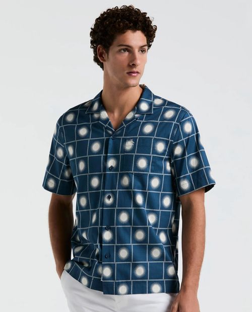 Camisa casual Penguin regular fit azul cuadriculada con estampado de soles para hombre