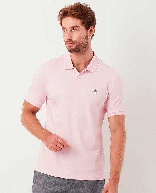 Camisa polo básica regular fit Penguin rosada sólida para hombre