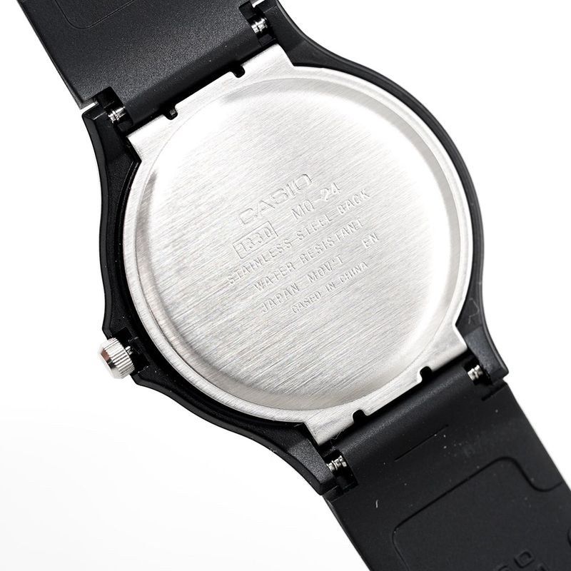 104895615---Reloj-Casio-analogo-de-resina-negro-para-hombre