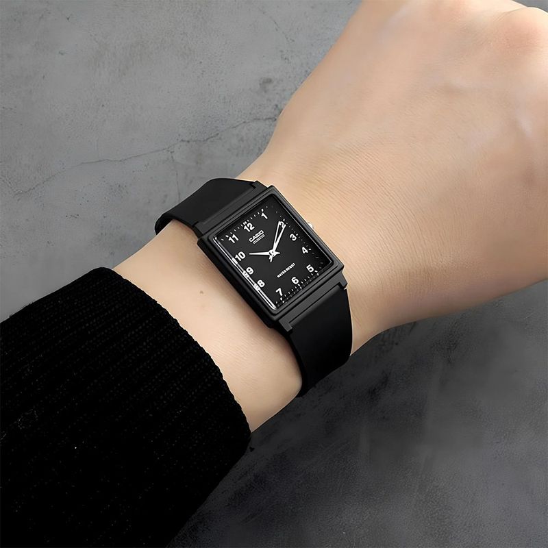 104895619-Reloj-Casio-analogo-de-resina-color-negro-para-unisex