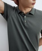 104856207-4.jpg