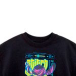 104900294-Camiseta-negra-con-estampado-para-niño