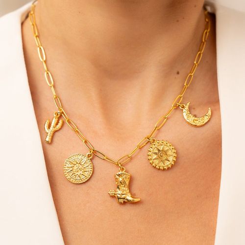 Set de collar y aretes con baño de oro para mujer