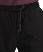104890620-Short-deportivo-Everlast-Slam-III-negro-estampado-para-hombre