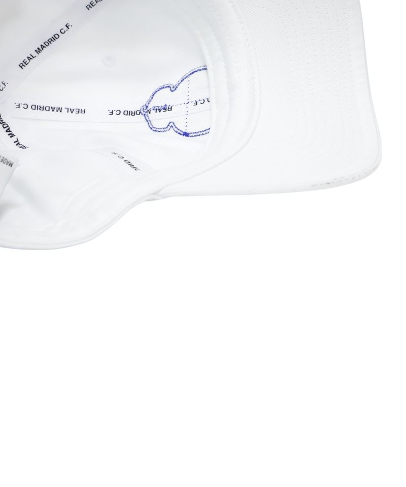 104861636-Gorra-deportiva-real-Madrid-blanca