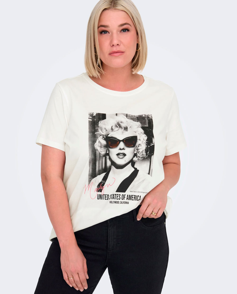 Camiseta Only Carmakoma estampada manga corta para mujer