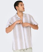 104938509-Camisa-casual-Only-and-Sons-regular-fit--rayada-para-hombre