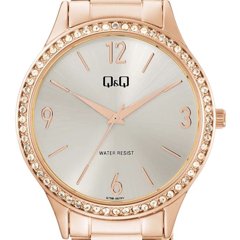 104631599---Reloj-Q-Q-analogo-metalico-dorado-para-mujer