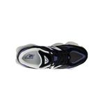 104932975---Zapato-New-Balance-9060-casual-color-negro-para-hombre