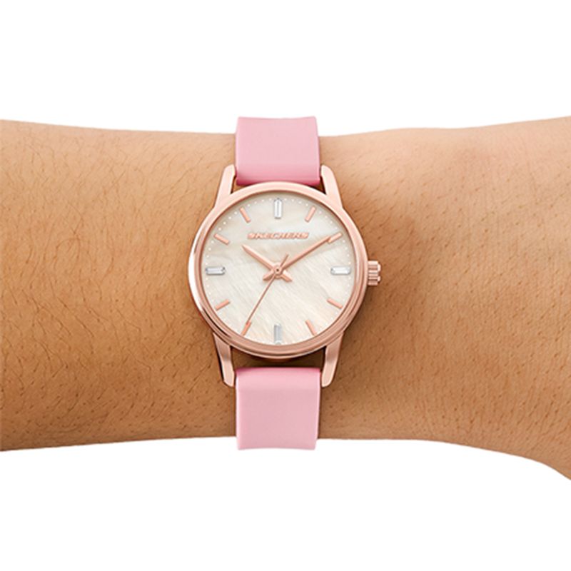104930674-Set-de-bandas-y-reloj-analogo-Skechers-de-silicona-multicolor-para-mujer